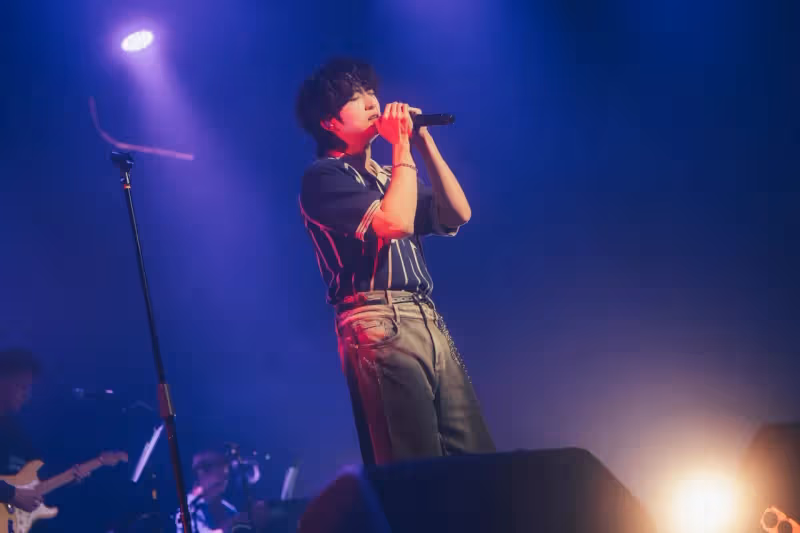 邱鋒澤攜手黃偉晉開唱　「圖書館哏」險成為Trouble Maker