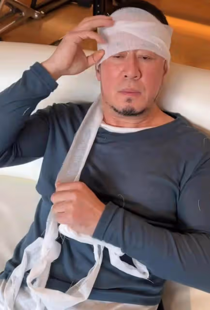 編劇痛批楊坤篡改《游擊隊之歌》後,法律專家建議給藝人立規矩