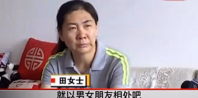 44歲大姐愛上28歲男友，一年損失400萬，大姐：他有腹肌把持不住