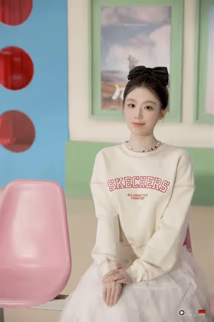展現時尚態度！舒華變身SKECHERS代言人　萌蛙匹克約你到南港拍限定照