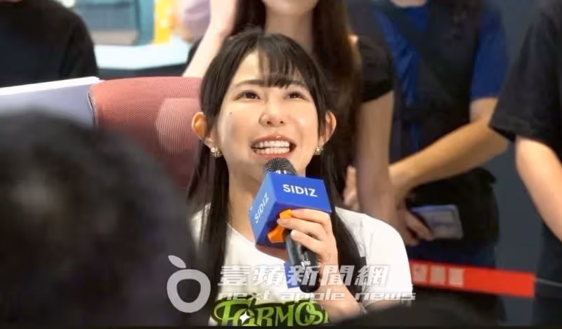 狗仔直擊｜梓梓彈開富商獵豔名單　挺E奶牽手撩粉！黑衣人護送進香閨