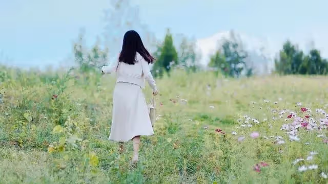 兒媳一直拒絕我和老伴幫忙還房貸，起先我不懂，老伴癱瘓後我懂了。