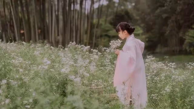 給兒子全款買房，女兒買房一分沒給，想去女兒家住被拒，該怎麼辦