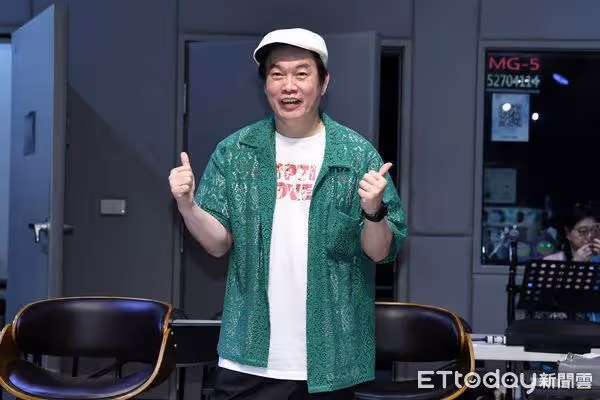 當著老婆的面...康康險被車撞! 還原恐怖過程:差點變頭條