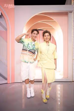 藍心湄忘了自己60歲 夏日續命泳裝秘笈公開了