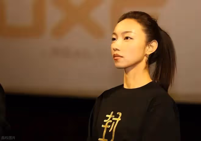 官媒出手了！呼籲徹查那爾那茜，吳京電影緊急除名，她恐徹底涼涼