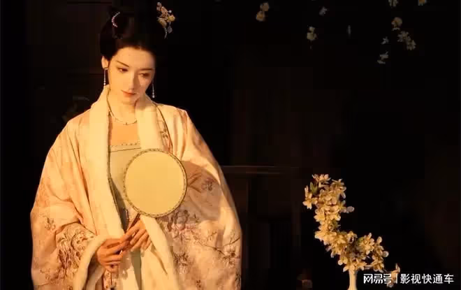 騰訊首播!新古裝愛情劇來襲,堅韌少女×落魄貴公子,雙向救贖