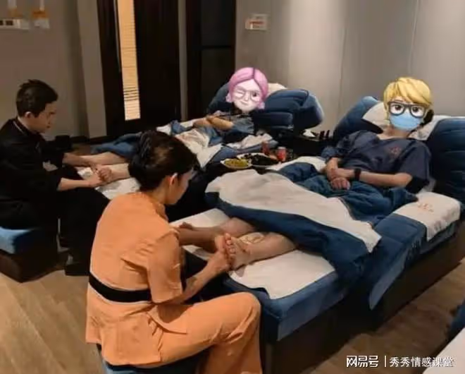 23歲小伙愛上35歲足浴老闆，母親暴跳如雷，你玩得過她嗎