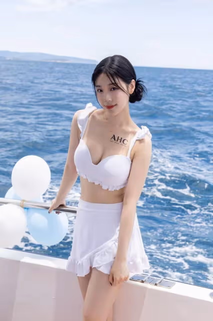 女團babyMINT出海「罕見清涼造型曝光」　趙娟周辣到噴鼻血