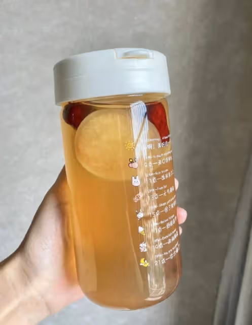 蘋果刮油茶！我的熬夜素顏水！
