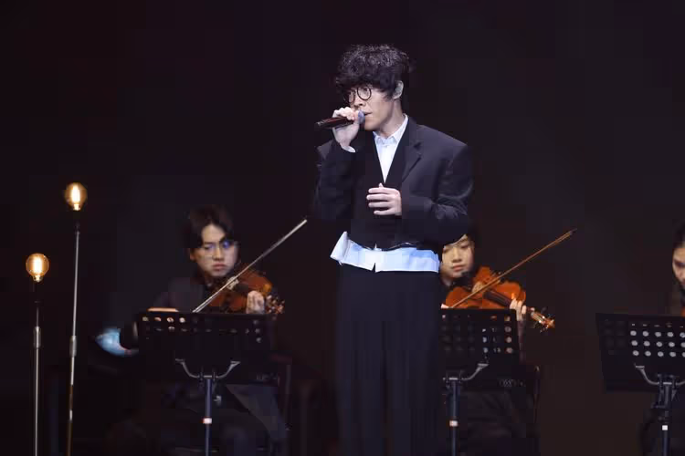 滿滿洋蔥！盧廣仲哽咽唱到夢見方大同　淚唱未竟之約：這或許是某種合作
