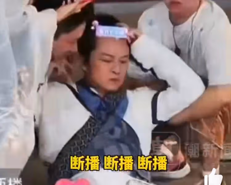 63歲馬景濤直播一半突昏倒！後腦重擊著地　畫面怵目驚心