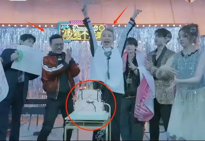 汪峰牽手寧靜後,章子怡發文:撕開真相!偷看偶像演唱會表明心情