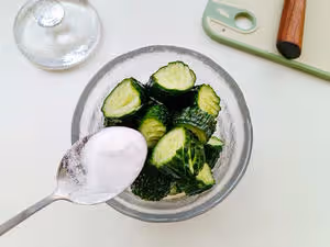 一口上癮！百搭開胃小菜｜腌黃瓜🥒➕醬雞蛋🥚