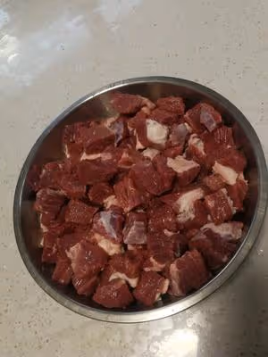 土豆燉牛肉，多吃肉禦寒