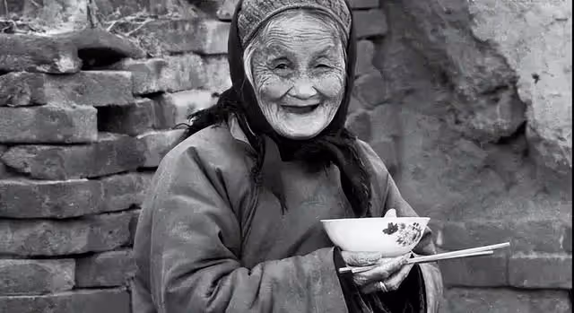 母親被大伯母欺了30年，如今看到大伯母晚年生活，我感謝大伯母.