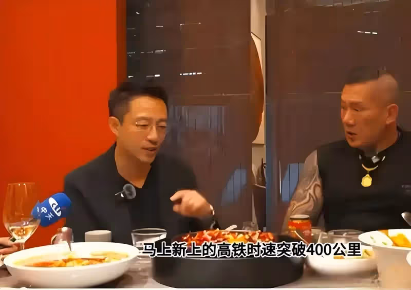 汪小菲馬筱梅直播間跳舞，被網友嘲沒品，不蹭大S只能「不要臉」