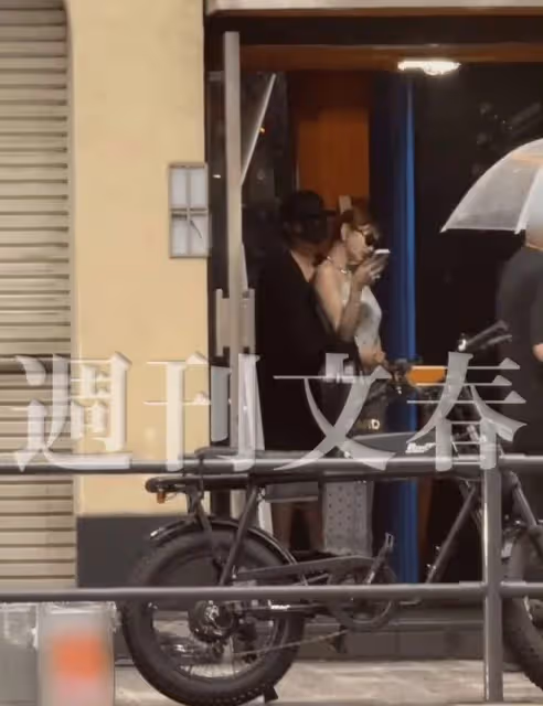 明日花綺羅被周鶴年背後環抱!日媒爆親密照…路人目擊不放手