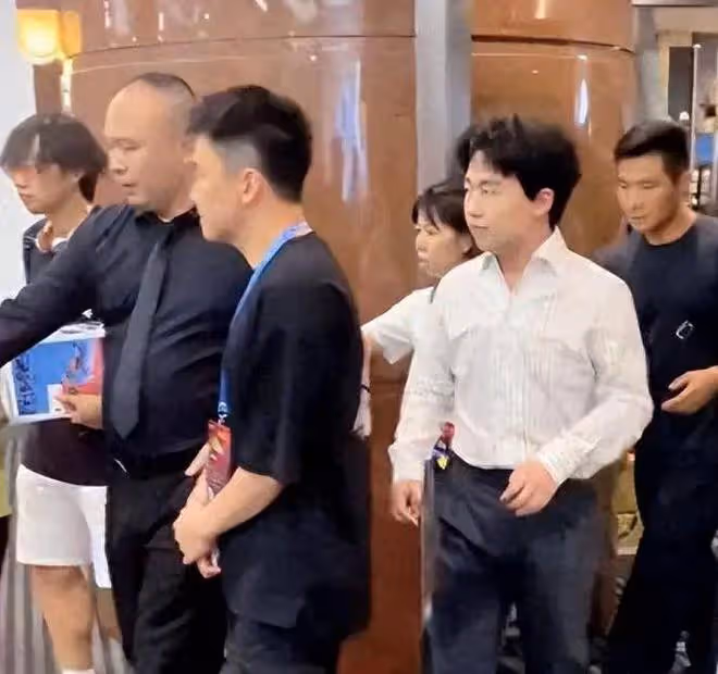 這一次，年僅29歲的郭麒麟，再次讓老爸郭德綱以及全世界刮目相看