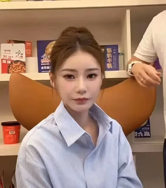 汪小菲曬麻六記加盟商會議,希望品牌成為大家的驕傲,努力上進中