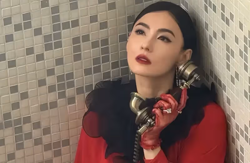 離婚13年,45歲張柏芝再次讓所有人「刮目相看」,謝霆鋒後悔了嗎