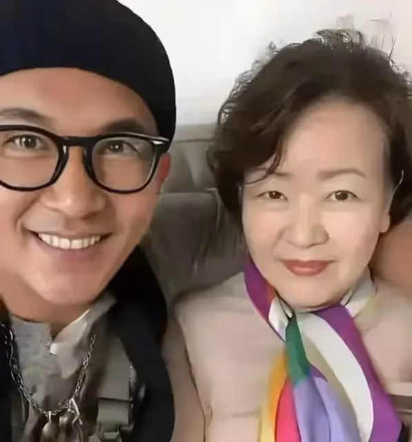 小s現身韓國，比之前清瘦許多，狀態不好惹擔憂，赴韓原因引猜測
