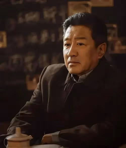 央八開播!36集反腐劇終於來了,視帝視後飆戲,我敢說:此劇必爆