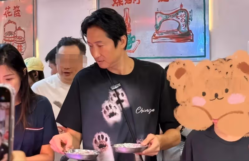 港媒爆料洪金寶兒子兒媳雙雙出軌，兩人各玩各的，婚姻亮起紅燈