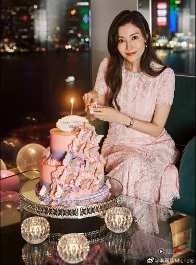 「最美港姐」李嘉欣55歲生日派對照瘋傳　近況美翻全網