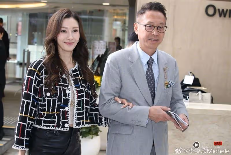 「最美港姐」李嘉欣55歲生日派對照瘋傳　近況美翻全網