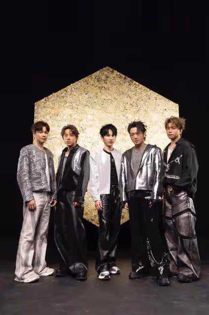 Energy貴氣逼人！千片金箔打造新歌MV　28種走位超越「16蹲」
