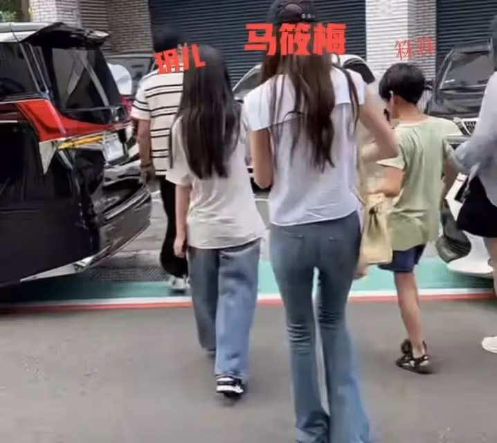 馬筱梅更新動態，表示即將回去陪孩子，汪小菲生日與孩子們一起過