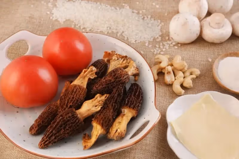 「菌中之王」羊肚菌，教你15道神仙素食吃法！