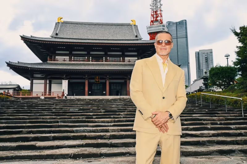 《F1電影》上映1天票房飆破千萬　布萊德彼特現蹤日本大啖沙西米