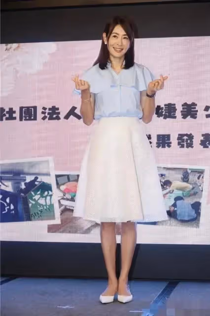 賈永婕透露小s狀態在恢復,將出席二女兒周末畫展,盛讚具俊曄
