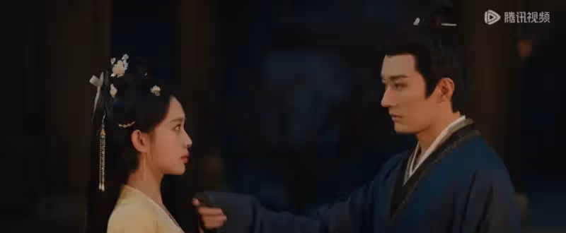 《桃花映江山》和《書卷一夢》各看6集,一個已棄劇,一個根本停不下來