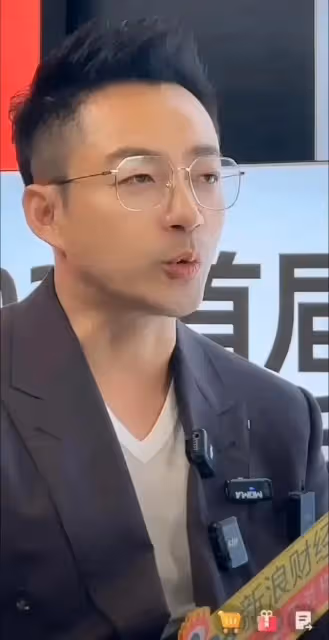 汪小菲生日當天在忙工作，接受財經頻道專訪，馬筱梅忙與好友相聚