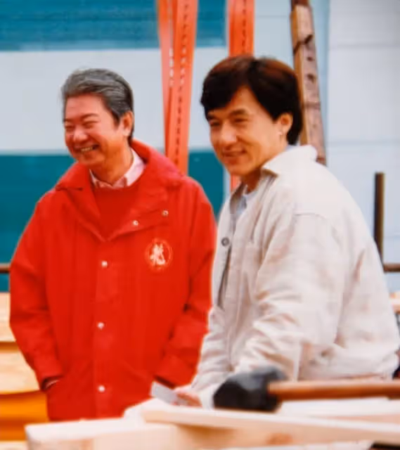 成龍發文悼念蔡瀾，尊稱他為「半個師父」，回憶蔡瀾教導催人淚下