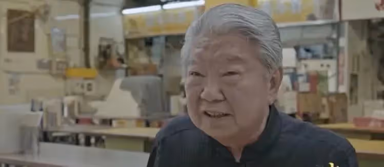 成龍發文悼念蔡瀾，尊稱他為「半個師父」，回憶蔡瀾教導催人淚下