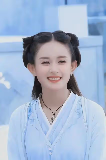 白玉蘭趙麗穎三次陪跑依然微笑面對淡定從容，值得劉亦菲好好學學