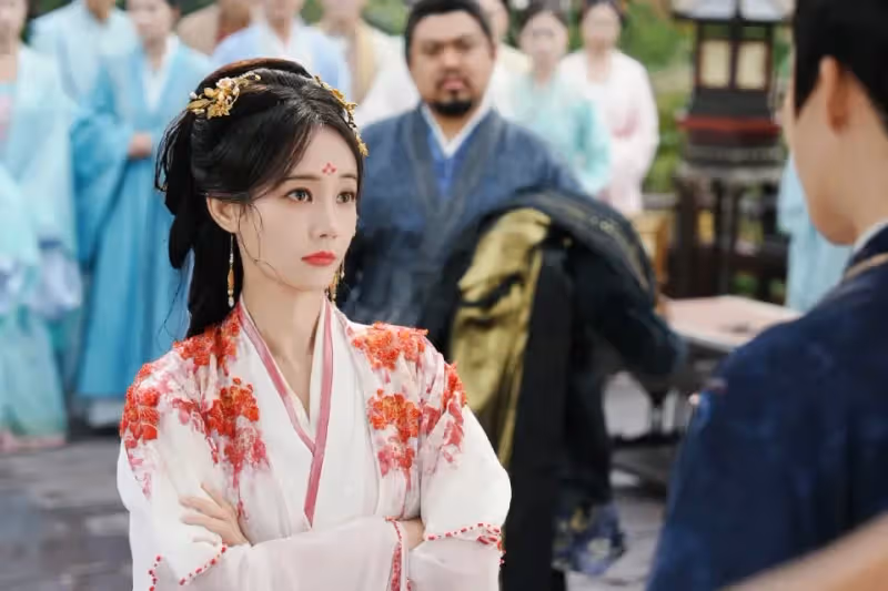 孟子義《桃花映江山》與李一桐《書卷一夢》爭艷,誰更勝一籌?