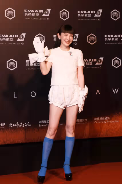 魏如萱「尿布裝」其實是唐老鴨！同品牌再換一套成封后戰袍