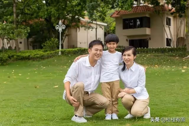 離婚二十五年給二婚女兒買房，前婆婆帶兒子打上門：這些都是我孫子的