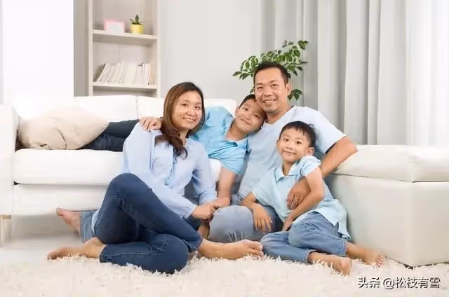 我退休金3000，女兒結婚陪嫁十萬兒媳撒潑：錢給她了我們花什麼