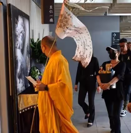 汪建民遺照曝光!愷樂「現身」告別式慟別最暖哥哥:我們想念你