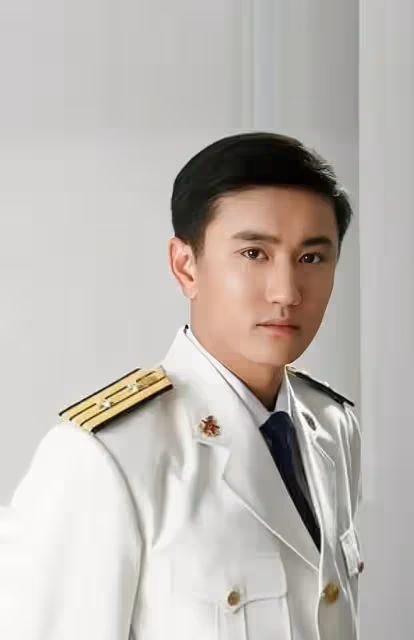 曾迷倒萬千少女!他退圈多年現身「竟老到不敢認」 「翻身成大老闆」44歲仍單身