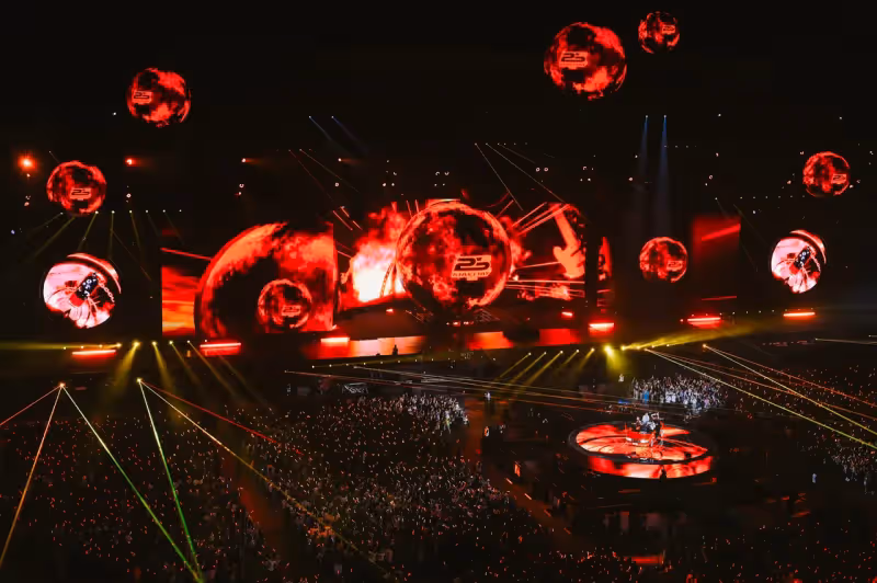 五月天大巨蛋DAY3台下驚見一大片「厭世臉」　瑪莎爆雷最新專輯名稱