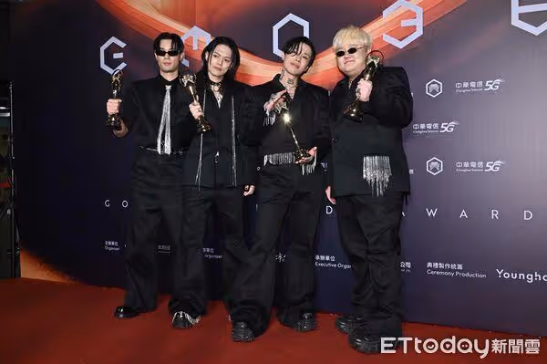 金曲36/TRASH熬15年終鍍金! 自爆「曾只有30個觀眾」父台下激動噴淚