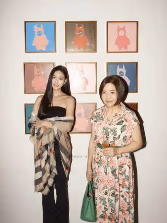 小S二女兒Lily辦畫展!大咖都來了 17歲驚人天賦「粗估吸金百萬」