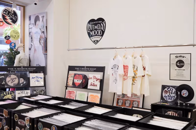 朴圭瑛曬完內衣照回歸清純　身上SATUR單品信義區輕鬆入手